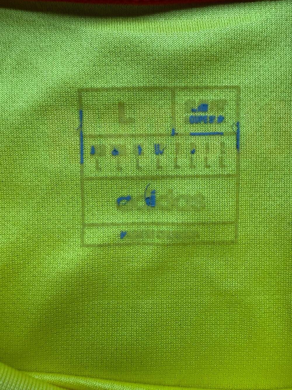 Adidas Colombia 2024 Home Soccer Jersey x2 - Picture 4 of 7
